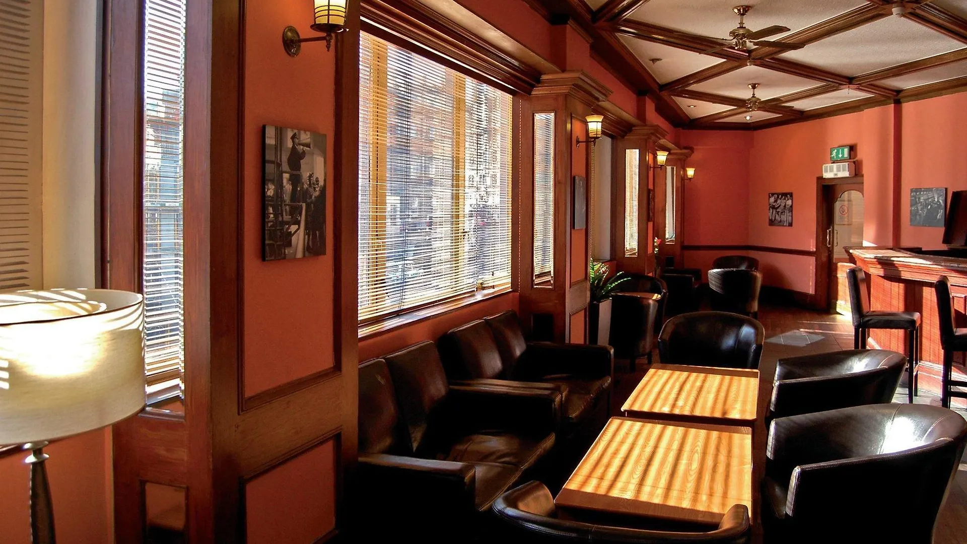 ホテル Thistle Edinburgh, The King James