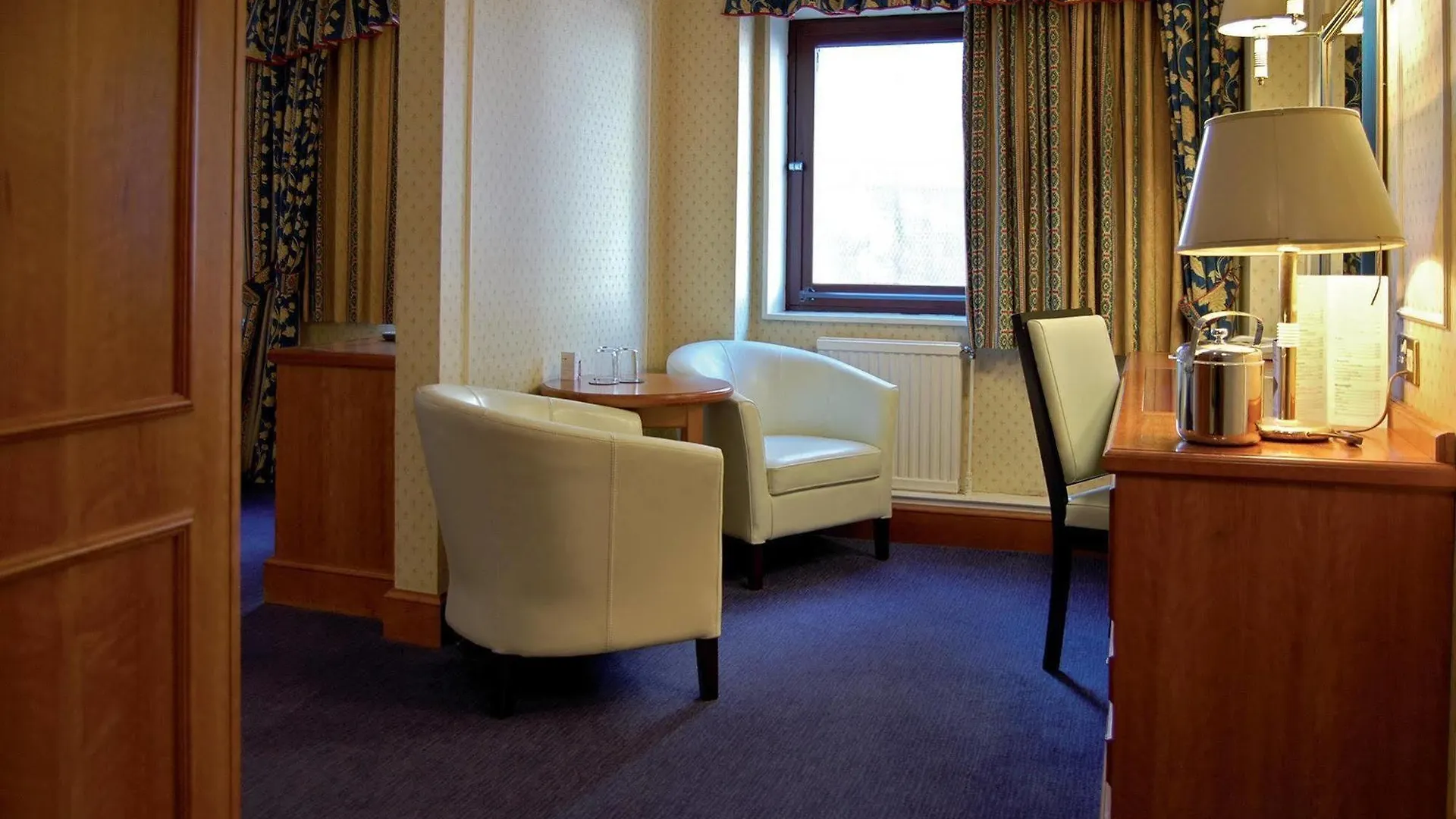 Hotel Thistle Edinburgh, The King James